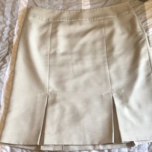 Khaki color Evan Picone skirt